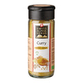 Glasflasche mit schwarzem Deckel und Etikett 'SWISS ALPINE HERBS Curry mild doux' mit Bio-Siegel und Abbildung von Curry-Gewürz und Gewürzbestandteilen