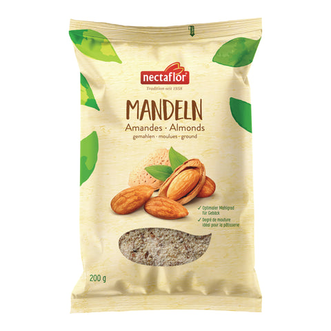 Gelbe Verpackung von Nectaflor Mandeln mit Mandeln und Sichtfenster mit gemahlenen Mandeln.